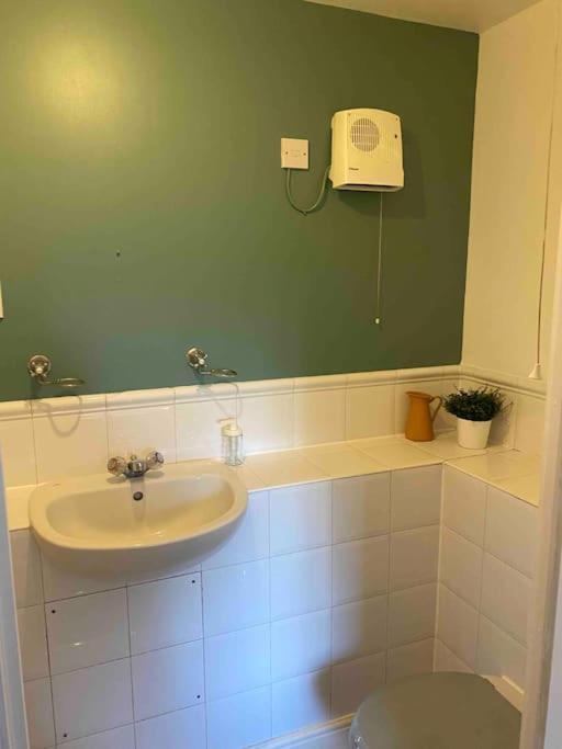 Canal-Flat Near Stratford International Station Apartment London Exterior photo