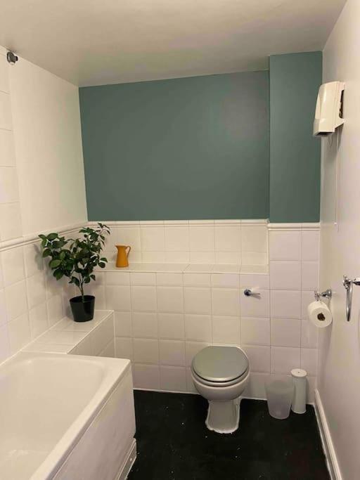 Canal-Flat Near Stratford International Station Apartment London Exterior photo