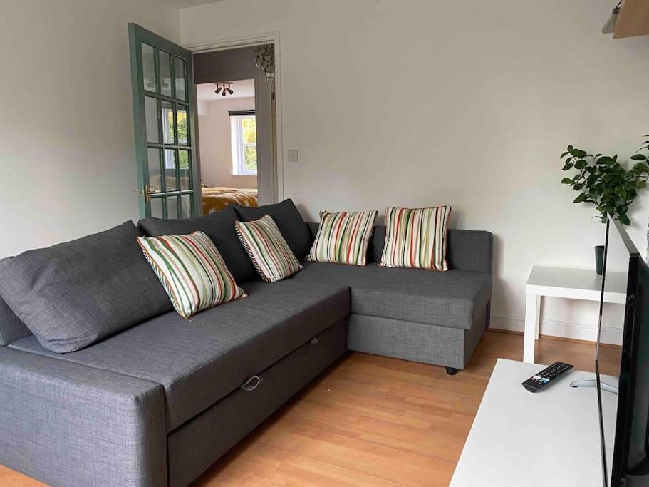 Canal-Flat Near Stratford International Station Apartment London Exterior photo